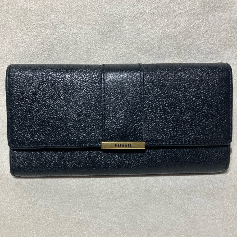 Fossil Black Leather Clutch Wallet